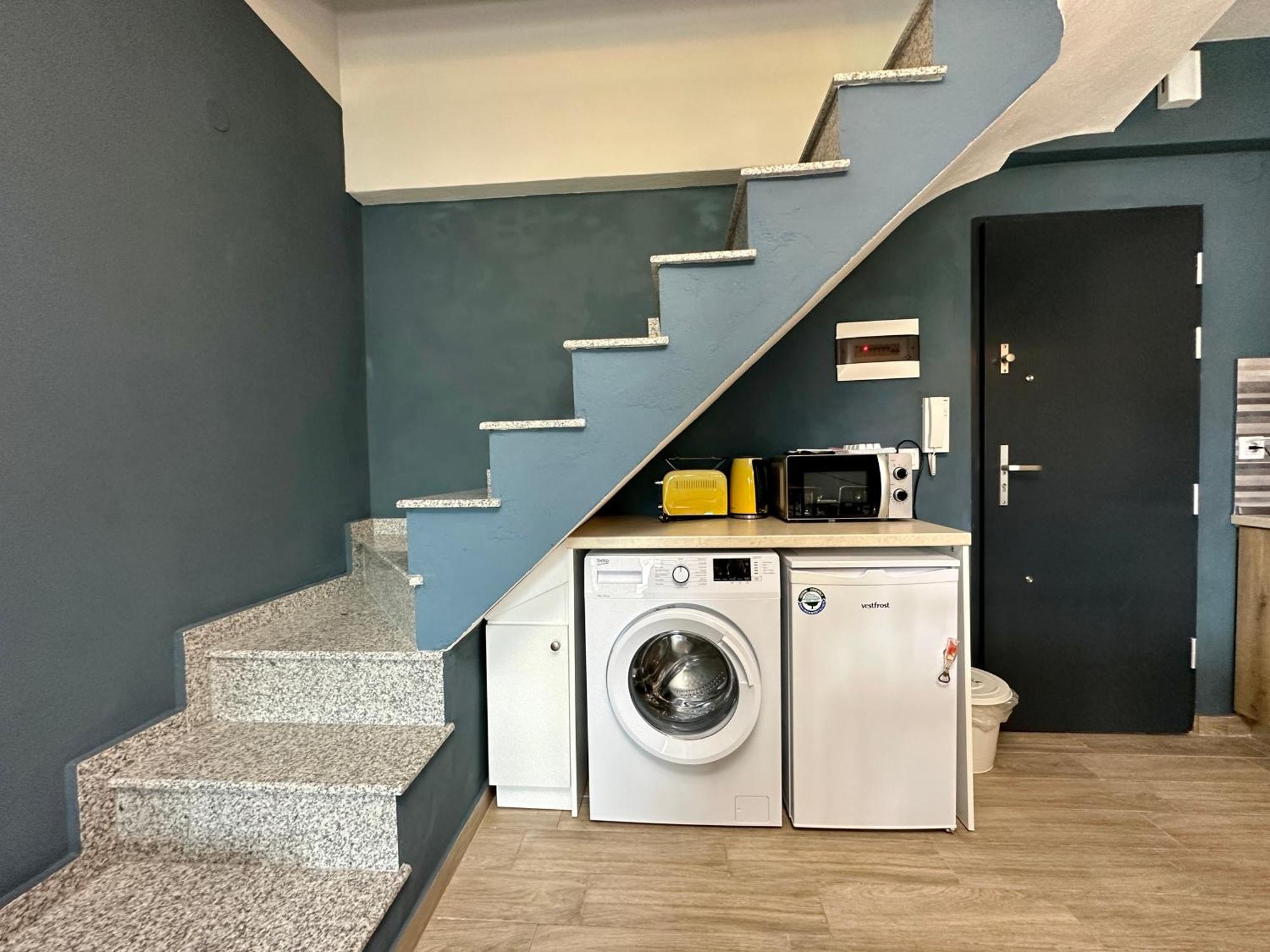 Alf Apartments & Lofts レプトカリヤ エクステリア 写真