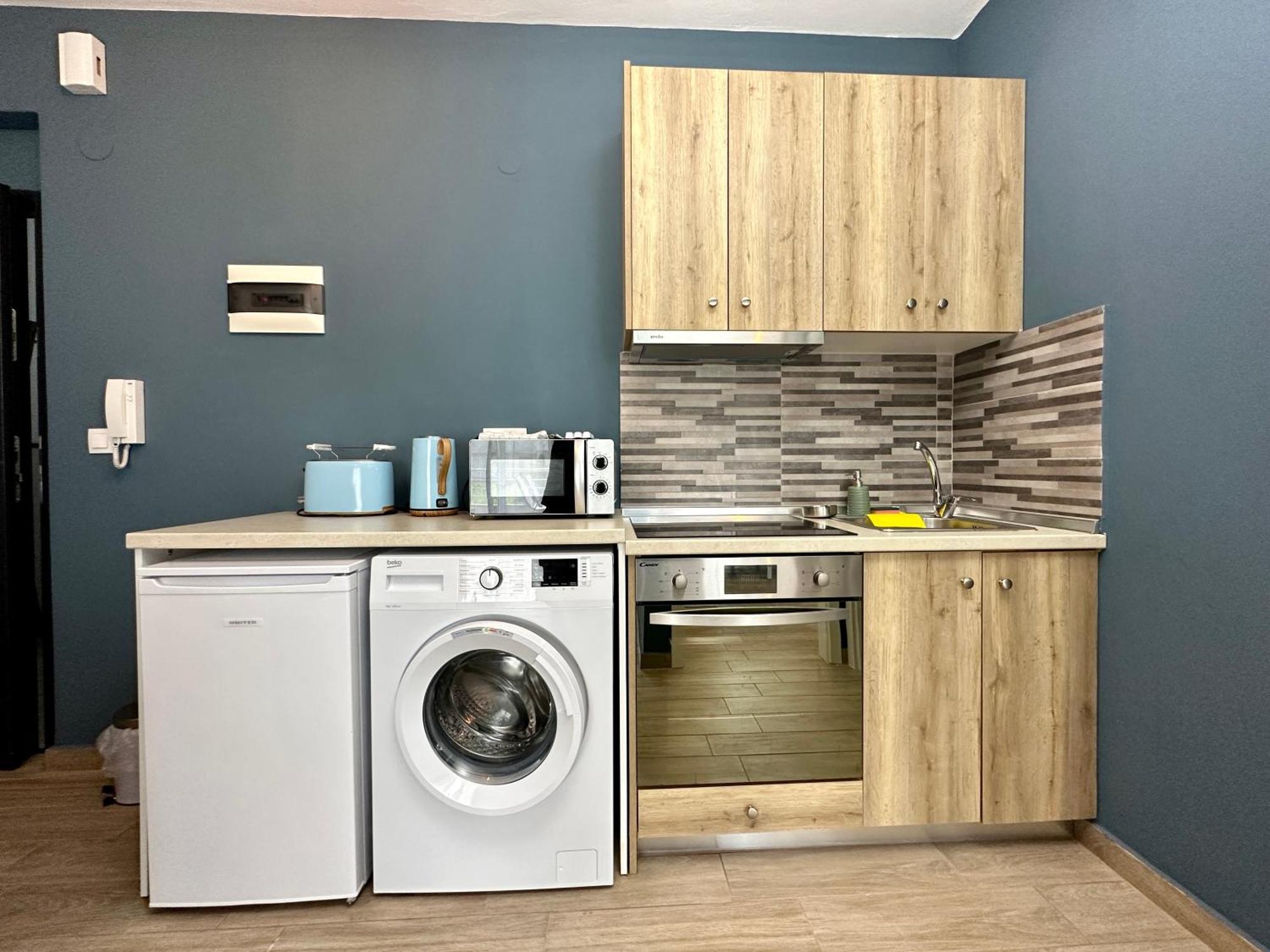 Alf Apartments & Lofts レプトカリヤ エクステリア 写真