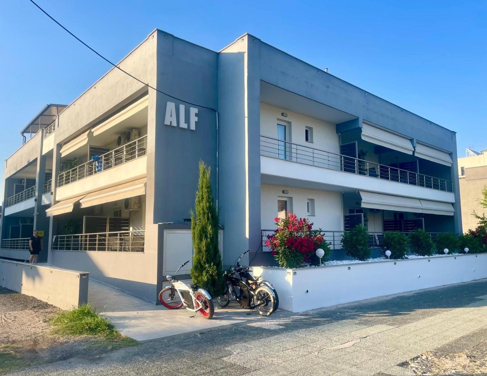 Alf Apartments & Lofts レプトカリヤ エクステリア 写真
