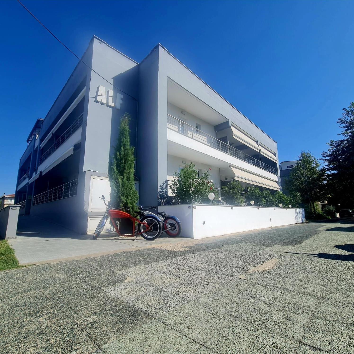 Alf Apartments & Lofts レプトカリヤ エクステリア 写真